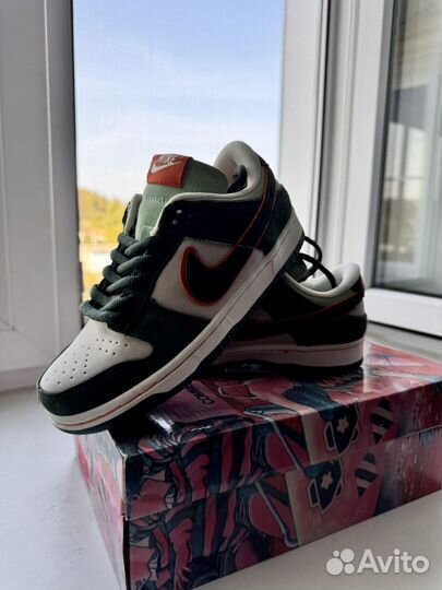 Кроссовки Nike SB Dunk Low x Otomo Katsuhiro