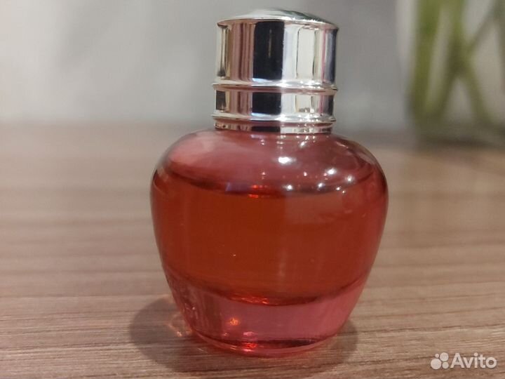 Туалетная вода L'Occitane Pivoine Flora