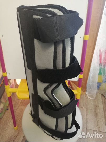 Бандаж для полной фиксации коленного сустава