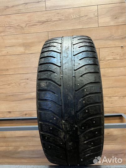 Bridgestone Ice Cruiser 7000 245/50 R20 102T