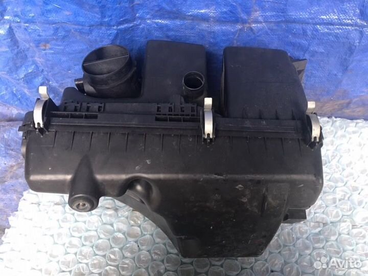 Корпус воздушного фильтра Cadillac Dts KH5