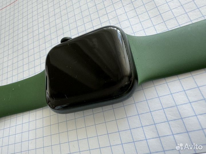 Часы apple watch 7 45 mm green
