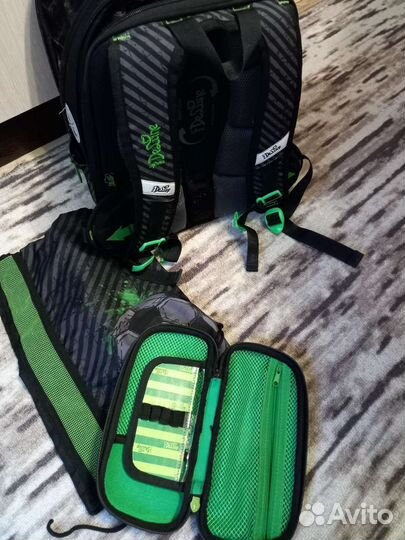 Портфель школьный для мальчика ортопедический