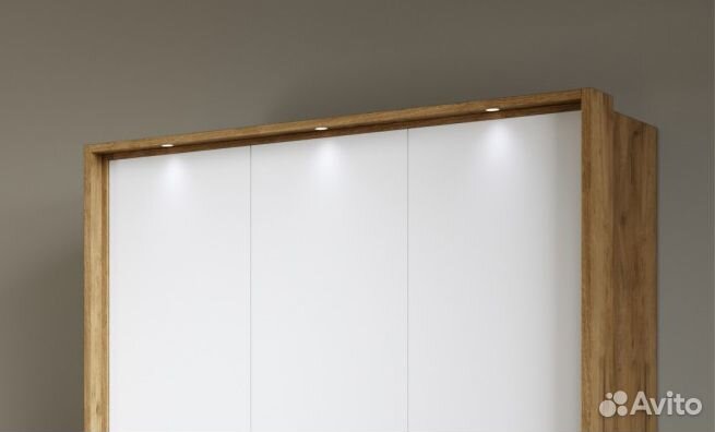 Подсветка портала 3-х дверного шкафа Джулия