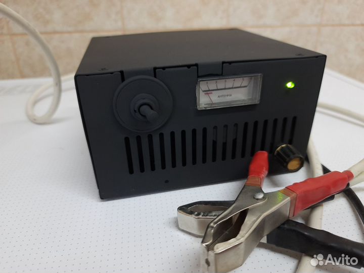 Пуско зарядное устройство на 12 - 24 V