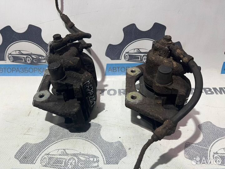 Суппорт тормозной задний левый правый BMW X5 E53 L