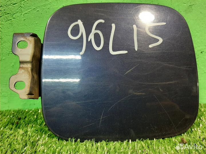 Лючок топливного бака Mitsubishi Carisma 2003