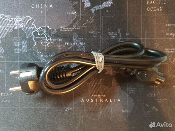 Блок питания Lenovo 135W 20V 6.75A плоский корпус