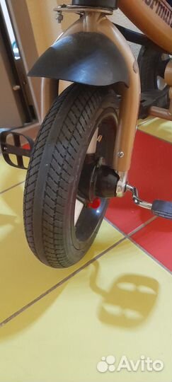 Трехколесный велосипед коляска с ручкой