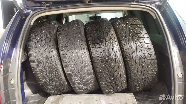 Dunlop Enasave EC202 215/65 R16 19D