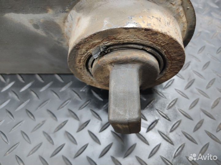 A9423200211 Стабилизатор задний