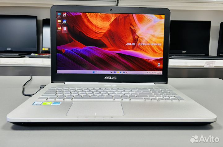 Игровой Ноутбук Asus на i7-6700 с GTX 960M