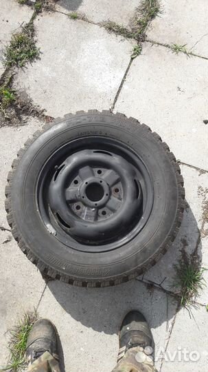 Bridgestone Winter Radial 704 195/70 R15 104Q