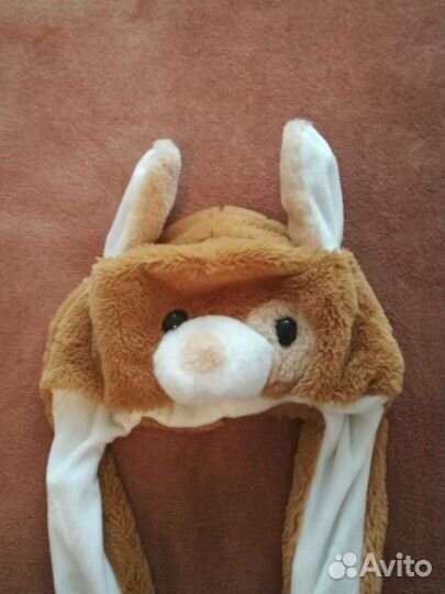 Шапка с поднимающимися ушками