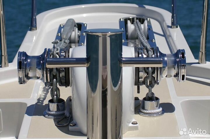 Траулерная яхта Selene 60