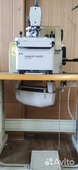 Петельная швейная машина бу