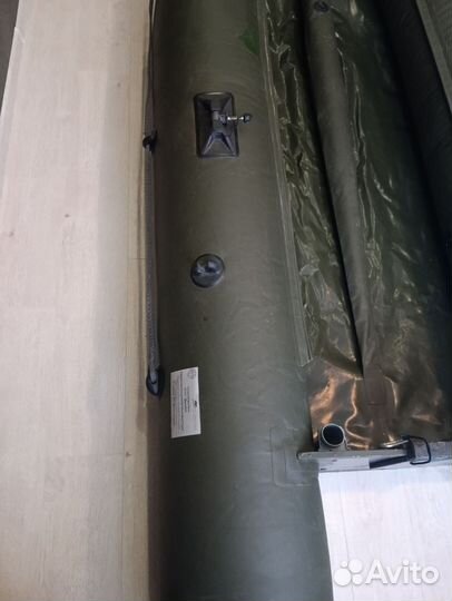 Лодка пвх Вельбот 3 м с мотором Хенкай 3.6 б/у