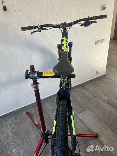 Scott voltage fr 710 full top