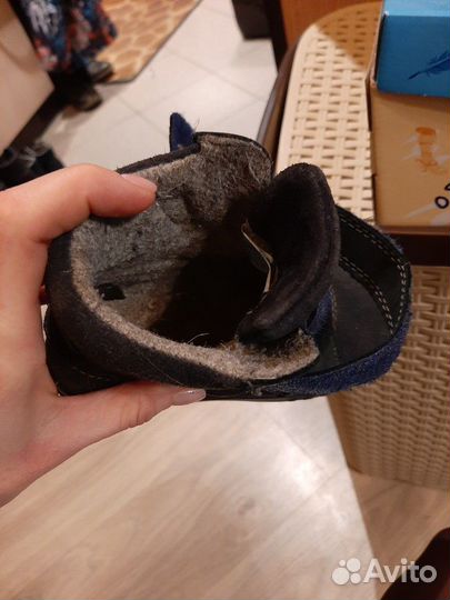 Продам ботинки