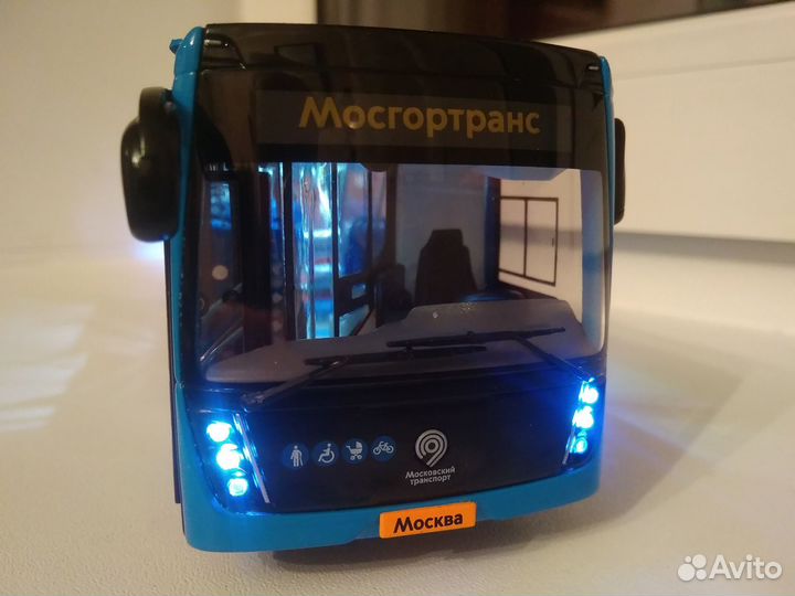 Автобус Камаз Нефаз 5299 Мосгортранс 1:43