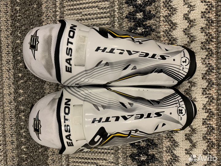 Хоккейные наколенники easton