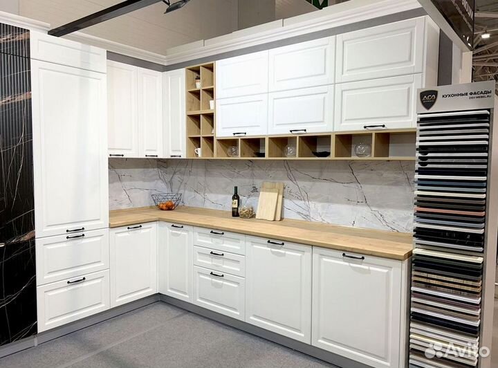 Кухонный гарнитур угловой