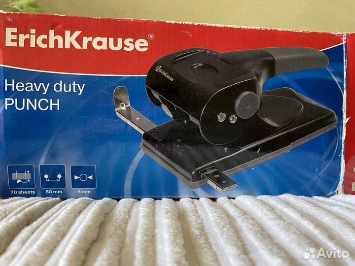 Мощный дырокол Erich krause