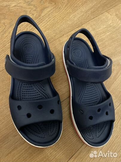 Crocs 1700
