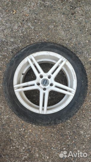 Комплект зимних колёс на дисках Weds Sport R18