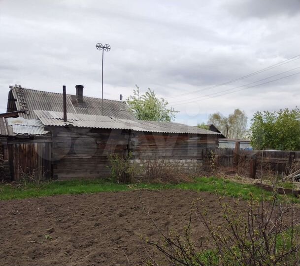 Дом 32 м² на участке 7 сот.