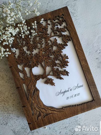 Фотоальбом из дерева 