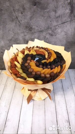 Съедобные букеты из сухофруктов