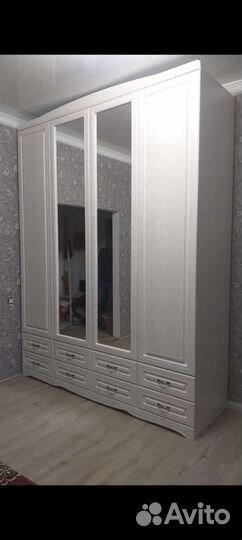 Сборщик мебели