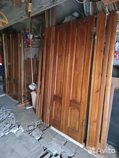 Двери межкомнатные 2 шт