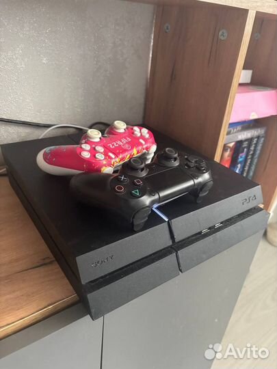 Продам ps4