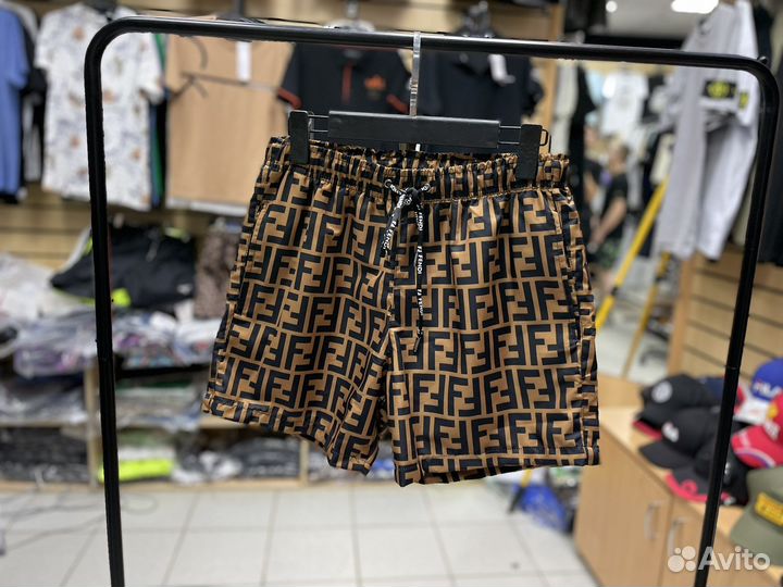 Шорты fendi