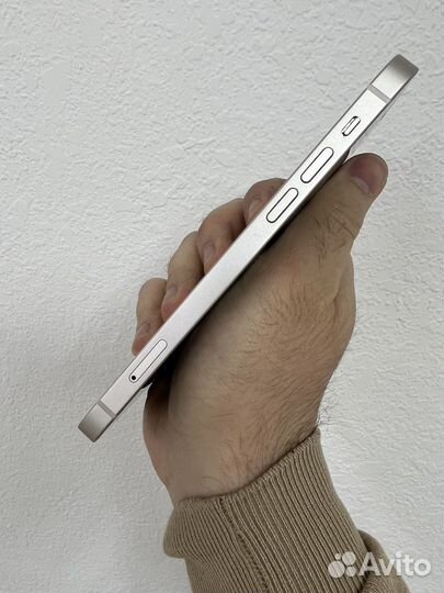 iPhone 12, 64 ГБ