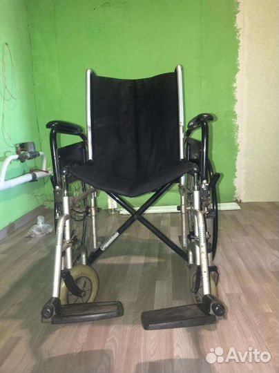 Инвалидное кресло коляска
