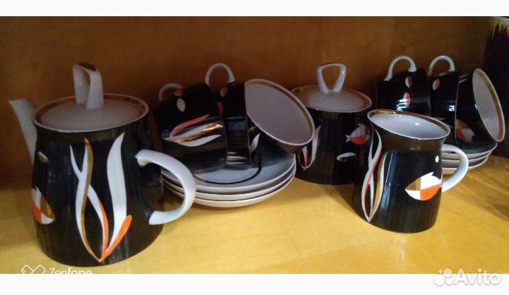 Сервиз чайный,чашки-блюдца