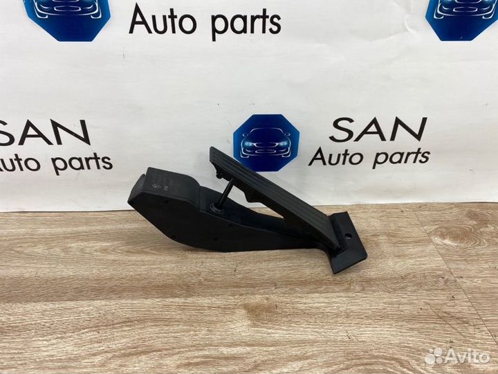 Педаль газа Bmw X5 E70 N52B30 2008