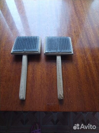 Щетка для пуха и шерсти