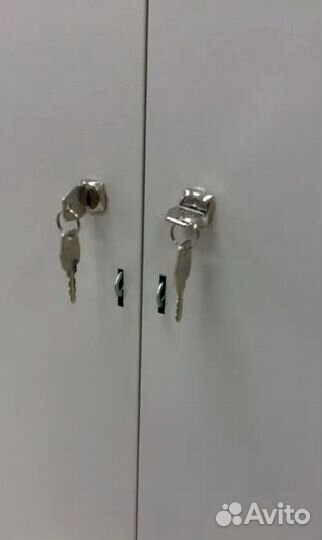 Шкаф металлический для для раздевалок (локер)