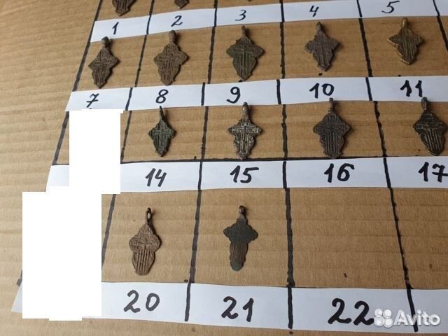 Крестики листики лепестки старинные