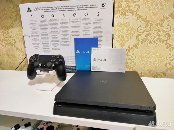 Sony PS4 Slim 1Tb + Игры