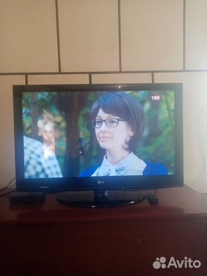 Телевизор lg 42 дюйма