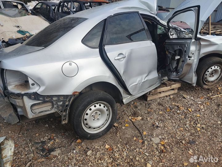 Авторазбор Volkswagen Polo седан 1.6 АКПП