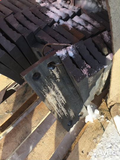 Литье запчастей для дробилок 110г13л