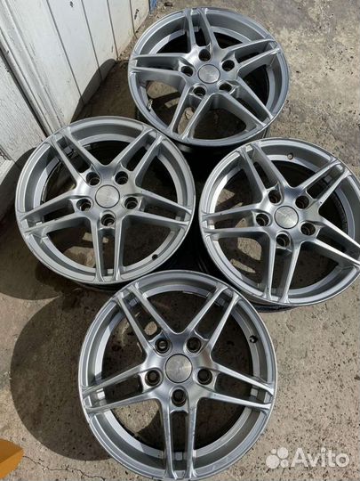 Диски литые R15 skad 6.5jx15H2 5x114.3