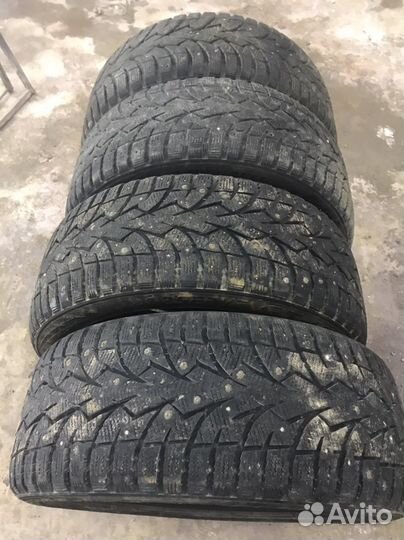 Toyo Observe G3-Ice 215/50 R17 91T