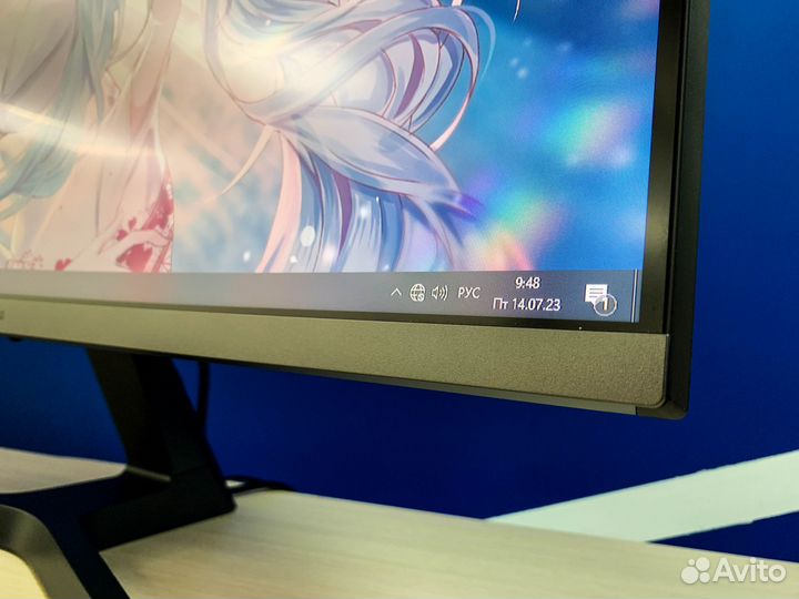Монитор Samsung 27